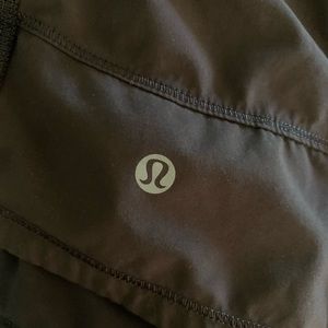 Small Lululemon tennis skirt